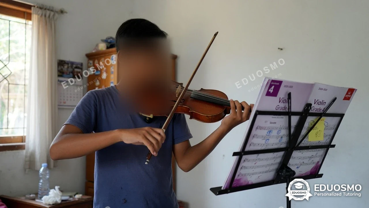 Sesi les biola privat satu-satu di Bandung