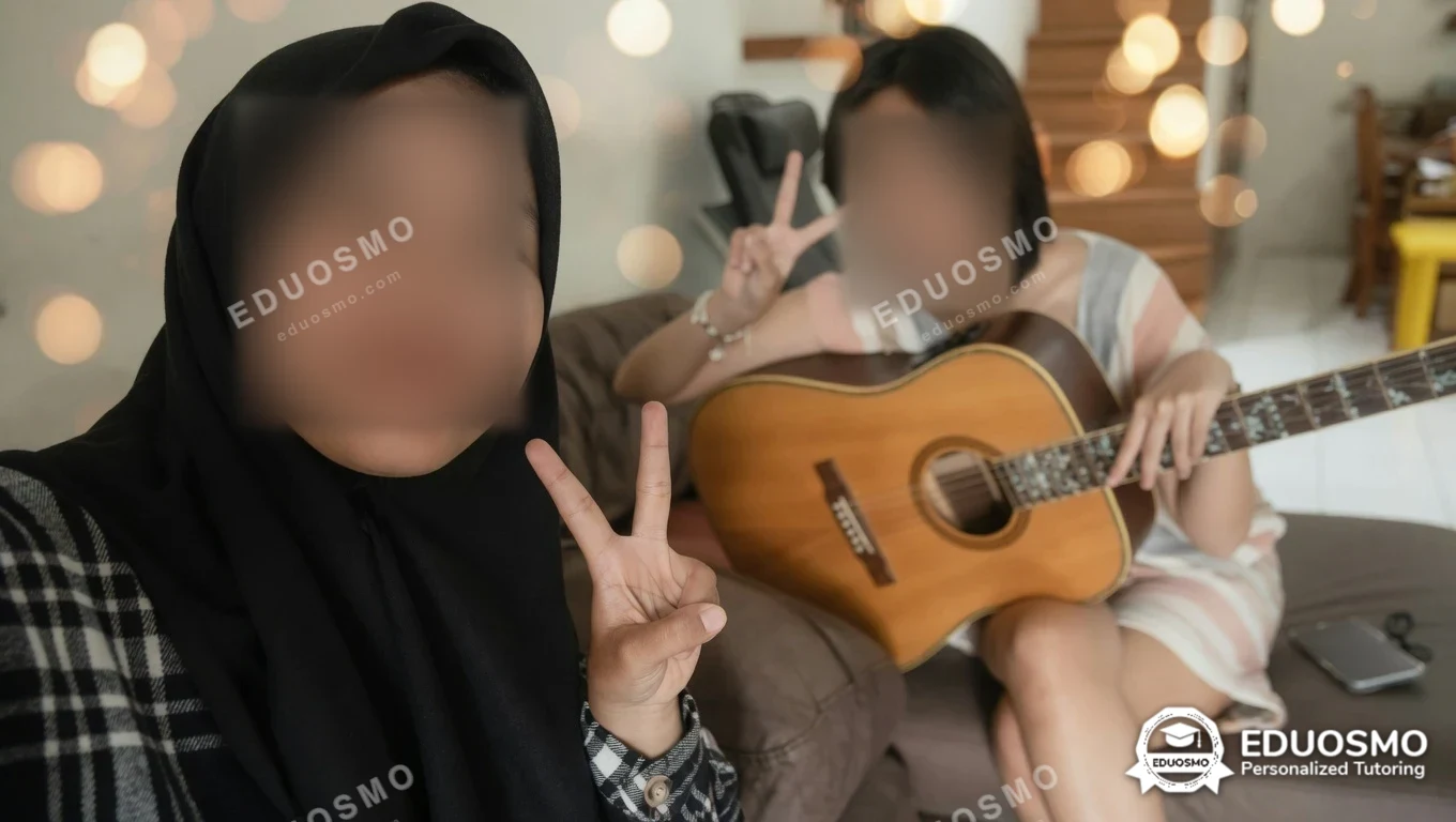 Sesi les gitar privat satu-satu di Bandung