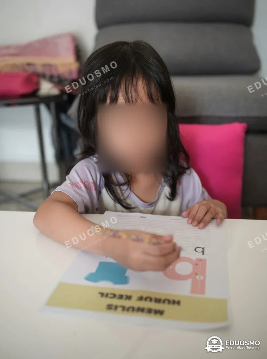 Sesi les handwriting improvement privat satu-satu di Bandung