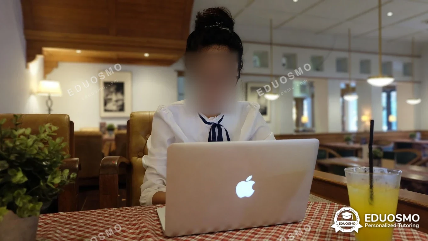 Tutor Eduosmo mendampingi siswa belajar mahasiswa di Bandung