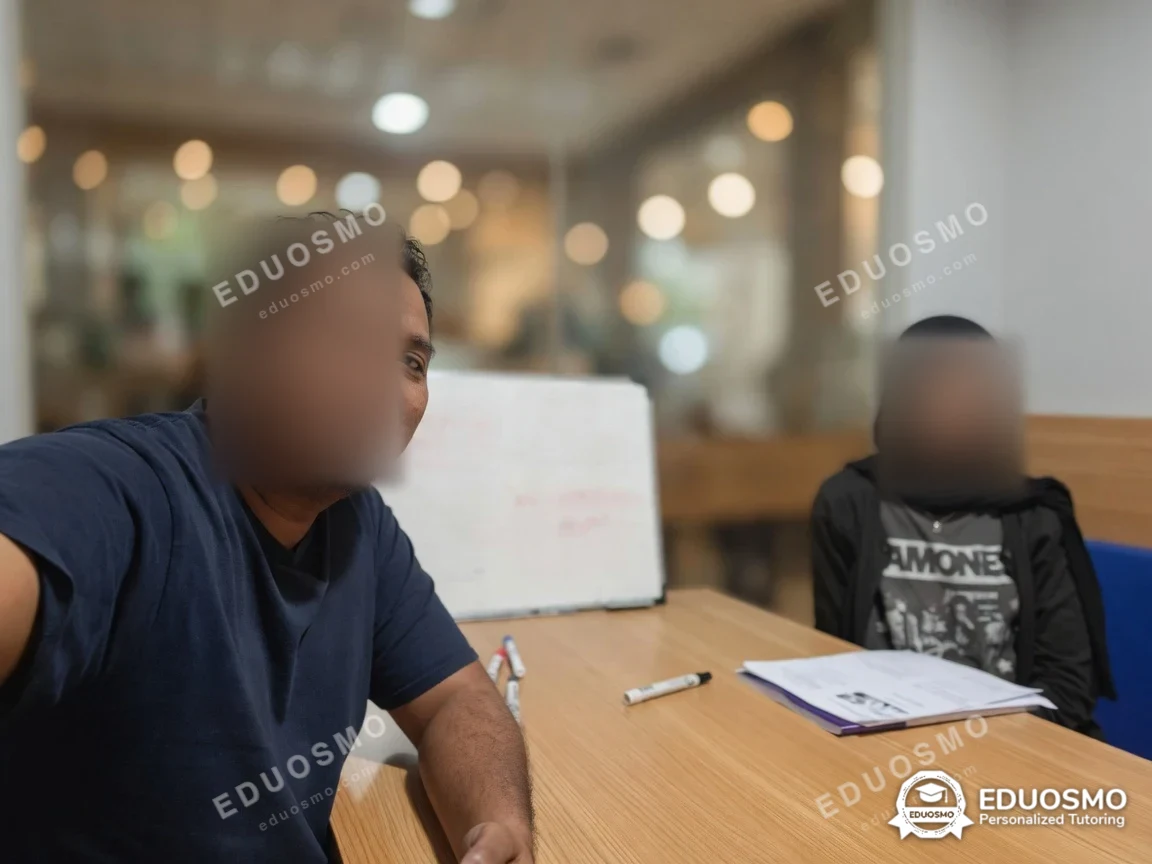 Sesi les mahasiswa privat satu-satu di Bandung