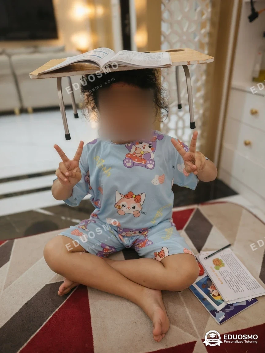 Dari kelas anak usia KB TK pre school Eduosmo di Bandung