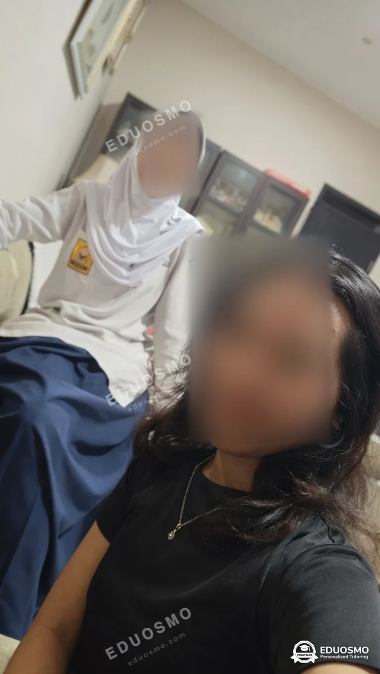 Momen sesi vokal sedang berlangsung, Bandung